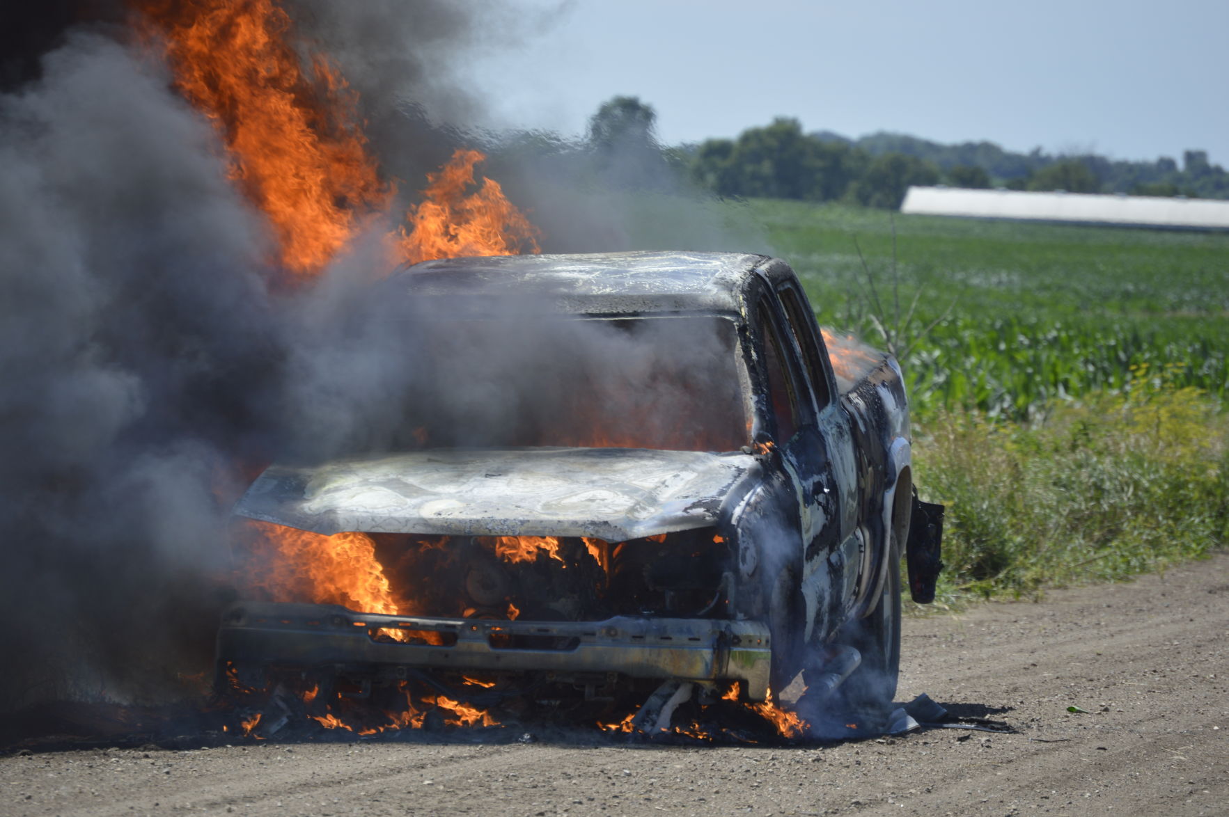 Wed. Car Fire (3).JPG